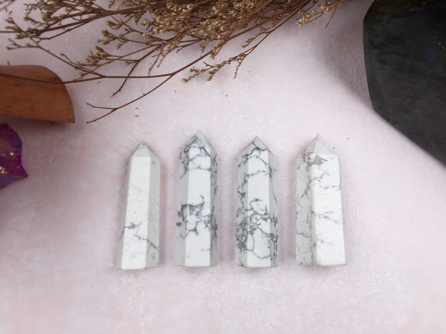 Howlite Tower,Howlite Point,Crystal Tower/Wand,Healing Crystal,Reiki Chakra Stone,Home Decor,For Gift