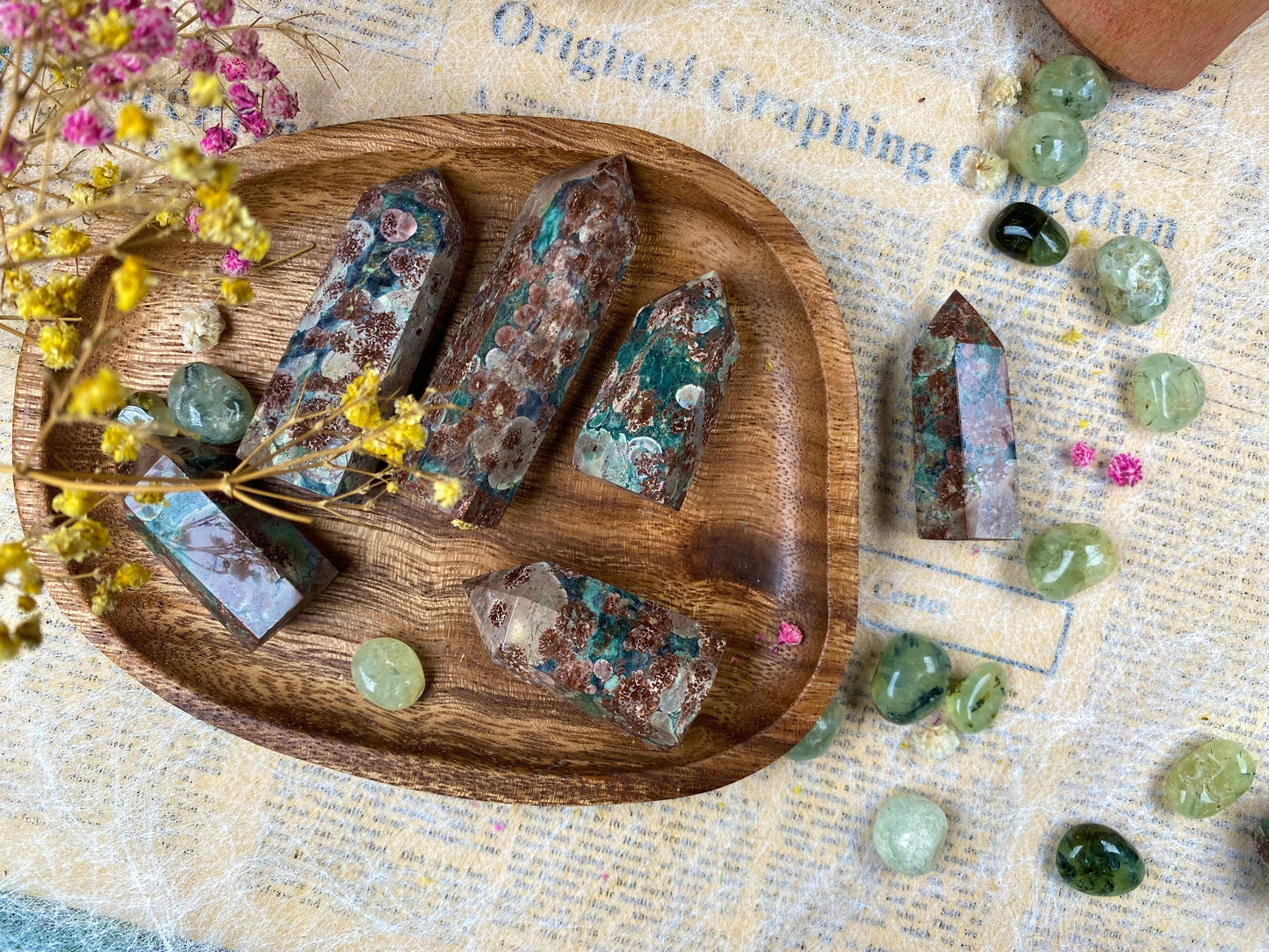 Green Sakura Flower Flower Agate Crystal Healing Meditation Stone
