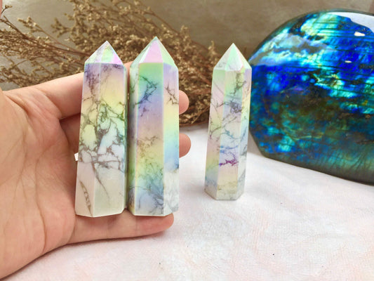 Aura Howlite Tower Aura-Infused Crystal Crystal Meditation Tool Aura-Enhanced Howlite Obelisk