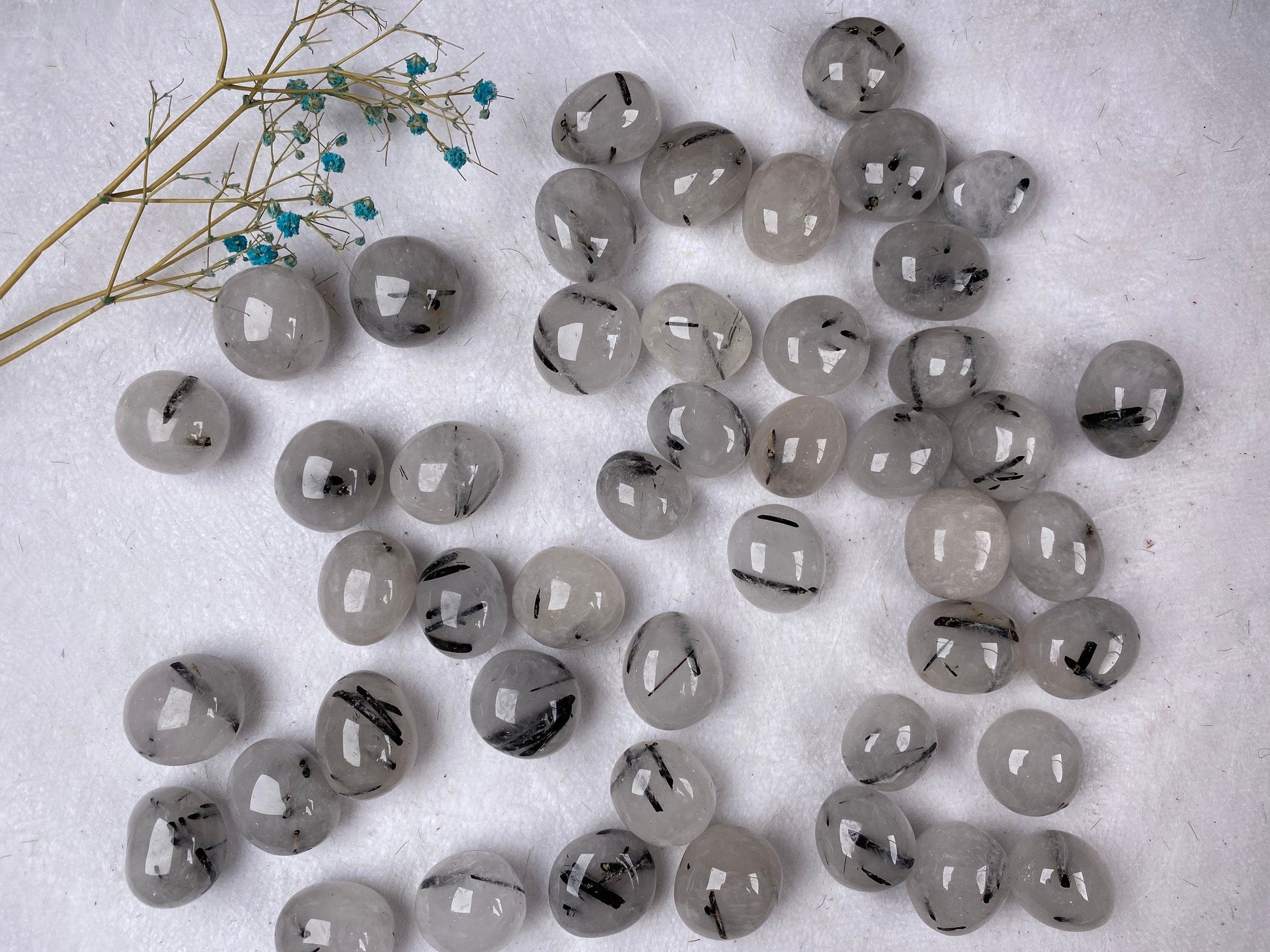 Black Tourmaline Stone, Tumbled Tourmaline, Energy Protection Crystal, EMF Shield Gem, Healing Stones, Chakra Balancing, 100g